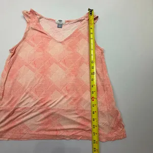 Old Navy Sleeveless V-Neck Tank Top with Geometric Pattern and Side Slits thumbnail 3
