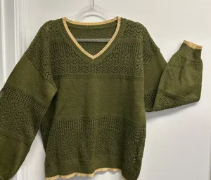 Olive Green V thumbnail 1