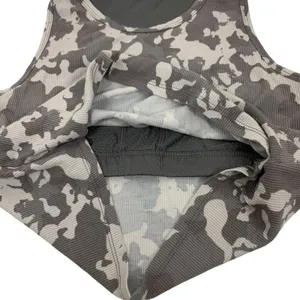 Crane Crop Top Medium Gray Camo Sports Bra Built In Activewear thumbnail 3