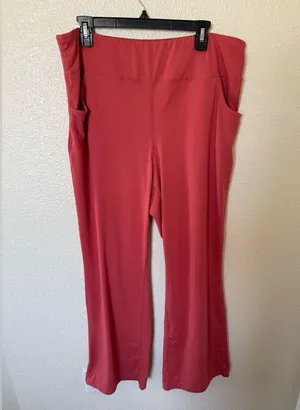 LuLaRoe Rise Passionate Straight Leg Yoga Pants 2x thumbnail 1