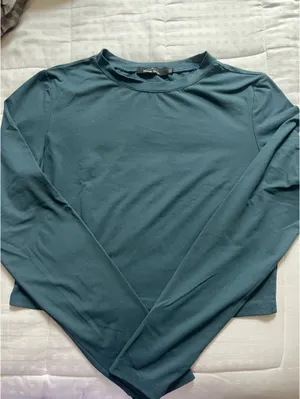 Blue cropped Long Sleeve Size XL thumbnail 2