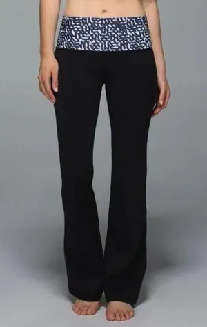 Lululemon Groove Pant II Black / Net Pop White Black thumbnail 1