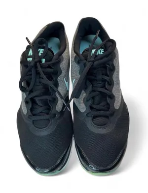 Nike Training TR4 Shoes Womens 8.5 Black & Gray Sneaker  thumbnail 1