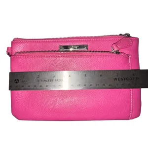 Nine West fuchsia pink wristlet thumbnail 6