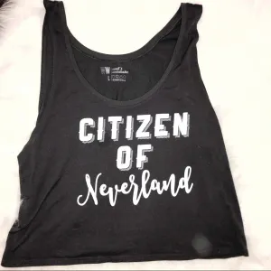 WW Wall’s Wardrobe Neverland Large Graphic T-shirt thumbnail 2