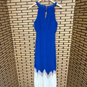 Ya Los Angeles Blue And White Pleated Maxi Dress Size‎ Medium thumbnail 2