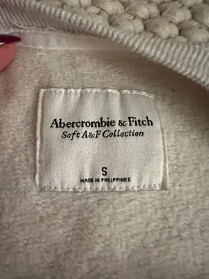 Abercrombie Oversized Grey Crew Neck thumbnail 2