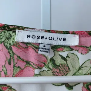 Rose + Olive Floral Boho Beachy Relaxed Dainty Sleeveless V-Neck Top Large Pink thumbnail 4