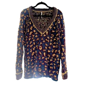FREE PEOPLE Little Animal Oversized‎ Pullover Sweater Medium thumbnail 4