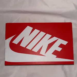 Nike Dunk Low Size: 7 thumbnail 11