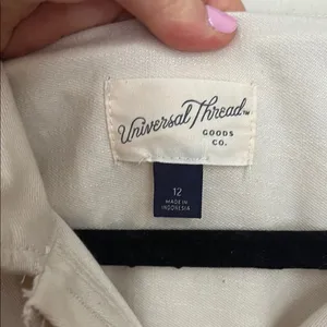 Universal Threads Women's Cream Jumpsuit thumbnail 3