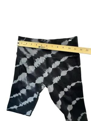 PINK Victoria's Secret Black & Gray Tie-Dye Ribbed Leggings thumbnail 4