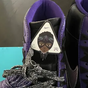 Nike New  Blazer Mid ‘77 Doernbecher 2022 thumbnail 6