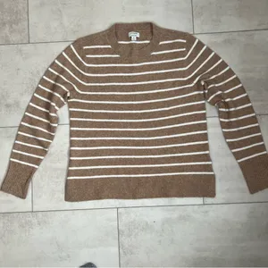 SOLD casual Striped crewneck‎ sweater in extra-soft yarn size M thumbnail 4