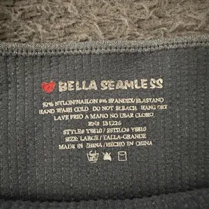 Bella Seamless size L ribbed tank Green Size L thumbnail 3