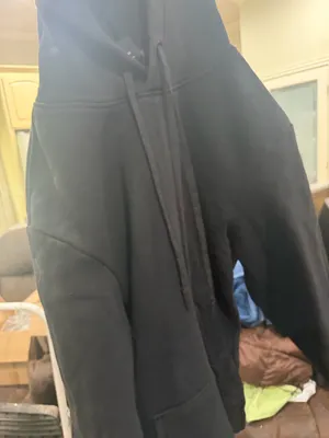 Black hoodie thumbnail 4