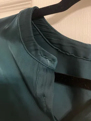 Old Navy Women’s top thumbnail 3