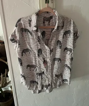 Ladies zebra casual shirt thumbnail 1
