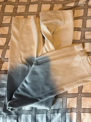 Lululemon pants thumbnail 4