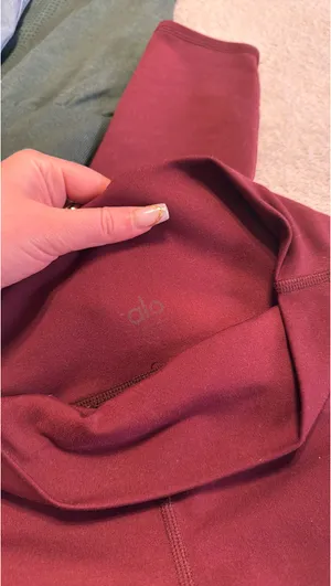 Alo Yoga Leggings thumbnail 6
