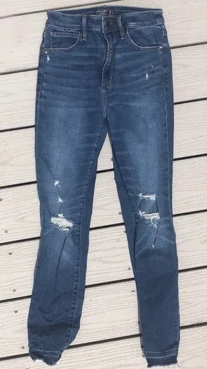 Abercrombie & Fitch Jeans! ✨ thumbnail 1