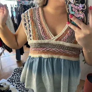 Pilcro Embroidered Babydoll Top V-Neck Blue Motif thumbnail 2