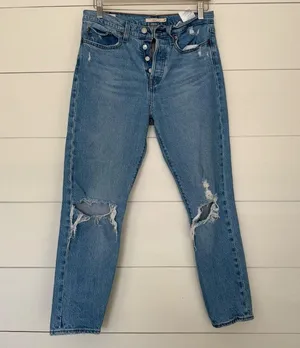 Levi’s Women’s 28 Wedgie Distressed Button Fly Jeans thumbnail 1