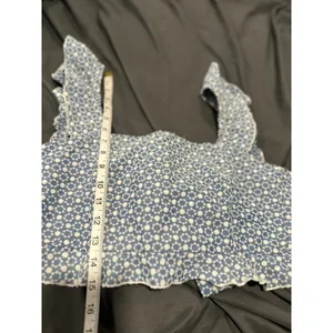 Kirious Los Angeles Eyelet Ruffle Strap Crop Top Women Medium Blue White Cotton thumbnail 5
