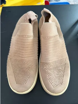 Steve Madden Pink‎ Platform Slip On Flats in 6.5 thumbnail 1