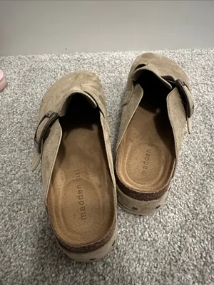 Madden girl platform stud buckle clogs size 9 thumbnail 2