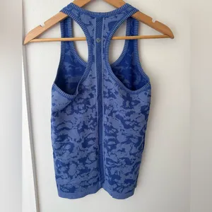 • Lululemon • Women’s Swiftly Tank Size 6 thumbnail 2