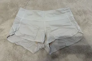 Lululemon Shorts Speed Up 2.5" White thumbnail 1