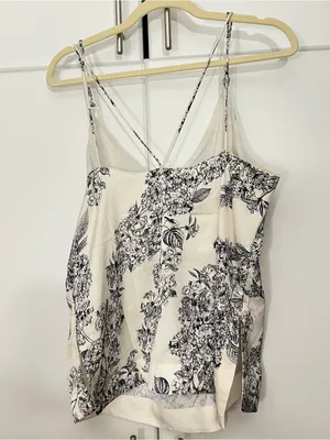 Cream Satin Toile Floral Print V Neck Strappy Blouse Tank Top NWT size medium thumbnail 2