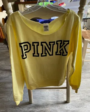 Victoria's Secret PINK Sweatshirt thumbnail 2