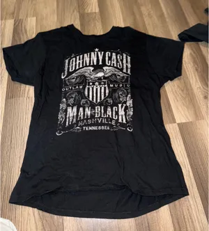 Johnny cash graphic tee Black Size L thumbnail 1
