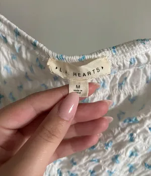 L.A hearts crop top  thumbnail 3