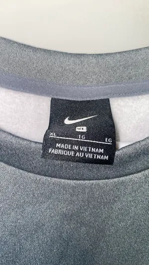 Nike Women’s Pullover thumbnail 2