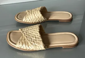 Nine West Woven Slide Sandals Women’s Size 7M Beige Raffia Flat Slip-On Summer Shoes thumbnail 1