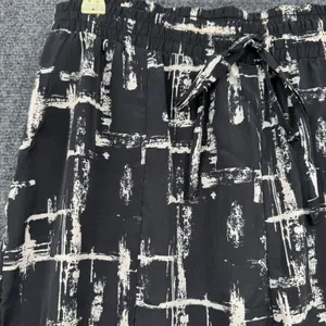Vintage Y2K Wet Seal Ruched Ankle Pants Black White Pull Up Emo Grunge Punk Sz L thumbnail 4
