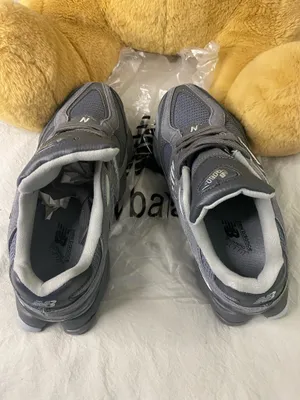 New Balance 9060 Running Shoes Womens Women’s Size 7.5 Mens 5.5 thumbnail 6