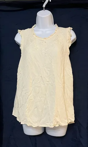 Lauren Conrad Women’s Blouse Size XL thumbnail 1