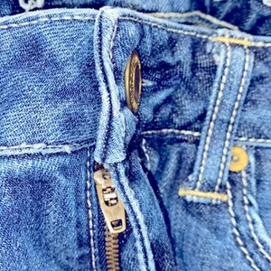 AMERICAN Eagle boy fit jeans size 8 thumbnail 4