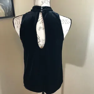 Abercrombie and Fitch Black Sleeveless Blouse Small thumbnail 10