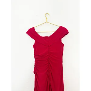 Ieena Mac Duggal Ruched Red Off-The-Shoulder Midi Dress Size 6 Cocktail Wedding thumbnail 13