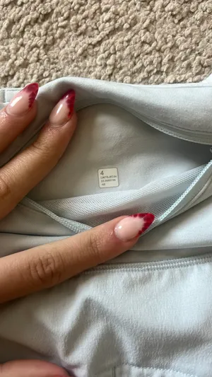 Lululemon mid rise speed ups 4in thumbnail 3