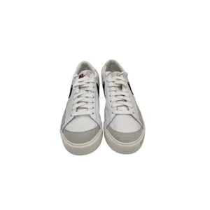 Nike Shoes Blazer Low Platform White Black Sneakers Size Women's 6 thumbnail 2