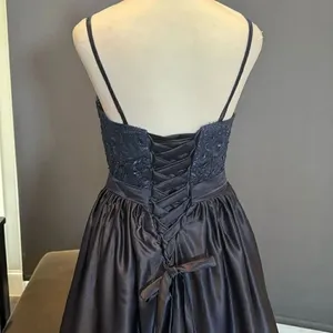 Women’s Blue Full Length Satin Lace Appliqué Party Prom Formal Dress Size 2 NWOT thumbnail 6