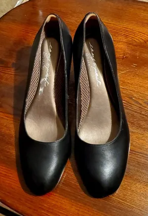 Easy spirit shoes Size 9 thumbnail 1