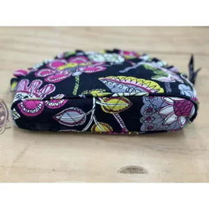 Vera Bradley Floral Cosmetic Bag Zip Closure‎ Black thumbnail 5