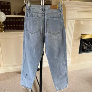 Stradivarius Mom Slim Fit Jeans thumbnail 3